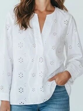 Christian Siriano New York Linen and Cotton Popover Eyelet Blouse size L